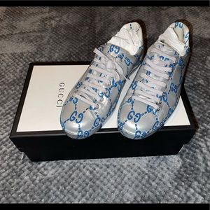 GUCCI MIRO RUBBER WAX SNEAKERS GRAY